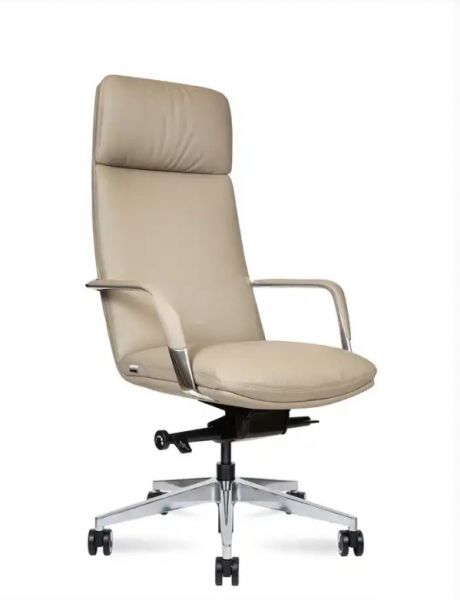 Ортопедическое кресло руководителя Norden Neo HD-2218-4 H latte из кожи и огнеупорной сетки с независимой регулировкой наклона спинки, настраиваемым подголовником и алюминиевой базой с нагрузкой до 130 кг