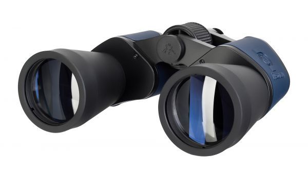 Бинокль с переменным увеличением Levenhuk Discovery New Gator 10–30x50 для охоты и туризма в металлическом корпусе весом 1 кг с фокусом от 8,2 м, межзрачковым расстоянием 56–72 мм и коррекцией диоптрий ±3 D