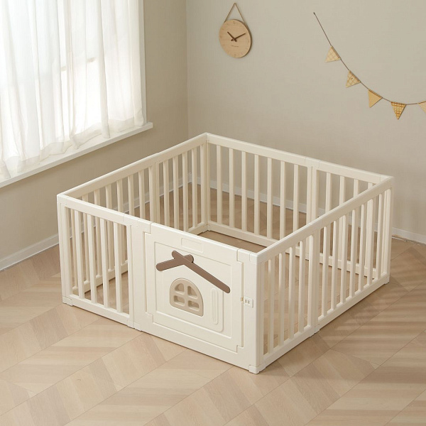Большой детский игровой манеж UNIX Kids Classic Tree House 130x130 см, пластиковый, для дома и улицы, бежевый