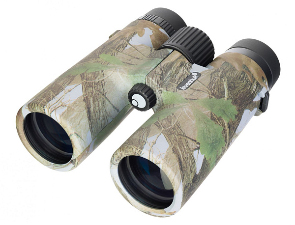 Бинокль Levenhuk Camo Grass 10x42 с сеткой: дальномерная шкала, угломерная сетка, водозащита IP67