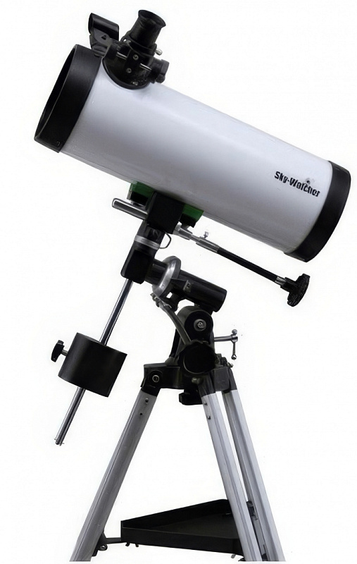 Короткофокусный рефлектор Ньютона Sky-Watcher BK 1145EQ1 со светосилой f/4,3 и увеличением до 228 крат на экваториальной монтировке с реечным фокусером и треногой с лотком для изучения галактик и астрофотографии